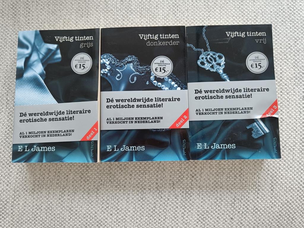 E.L. James - Vijftig tinten grijs (de 3 delen), Ophalen of Verzenden, E.L. James, Amerika