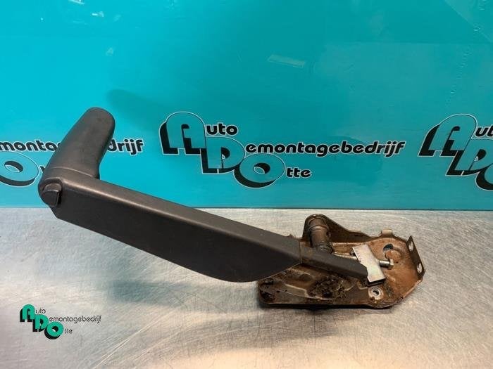 Handremhendel van een Renault Kangoo (Kangoo 2 08-), Auto-onderdelen, Interieur en Bekleding, Renault, Gebruikt, 3 maanden garantie