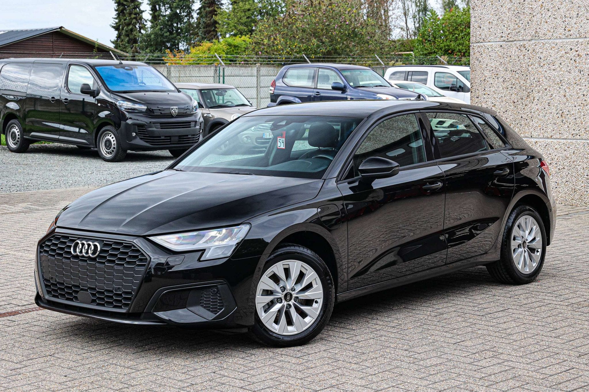 Audi A3 AUTOMAAT*ZETELVERWARMING*ACHTERUITRIJCAMERA*NAVIGATI
