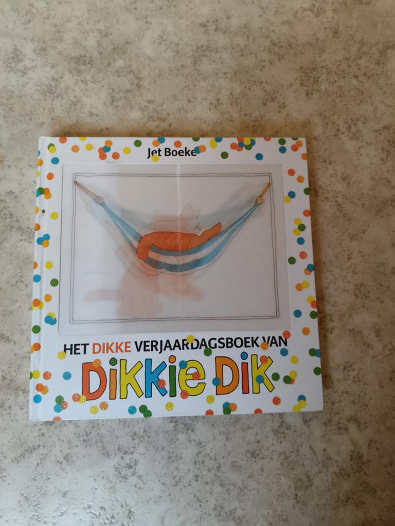 Prentenboek het dikke verjaardagsboek van dikkie dik, Verzamelen, Poppenhuizen en Toebehoren, Ophalen