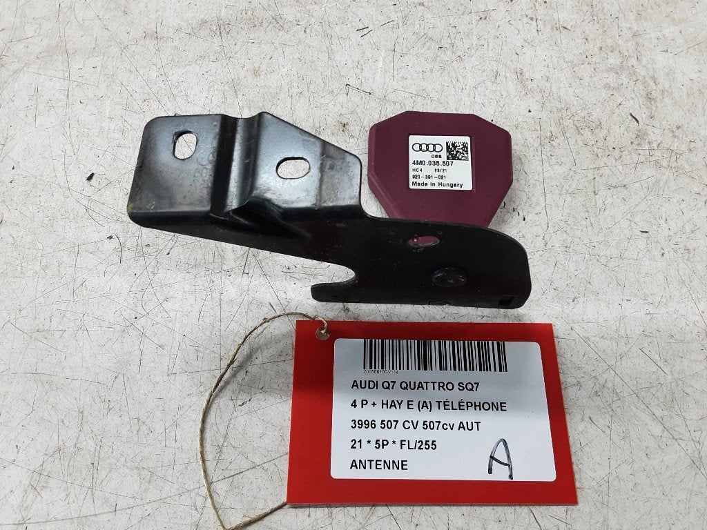 ANTENNE Audi SQ7 (4MB / 4MG) (01-2016/12-2019) (4M0035507), Auto-Union-Straße  1,
85057  Ingolstadt, DE, Info@audi.de, Audi, Utilisé