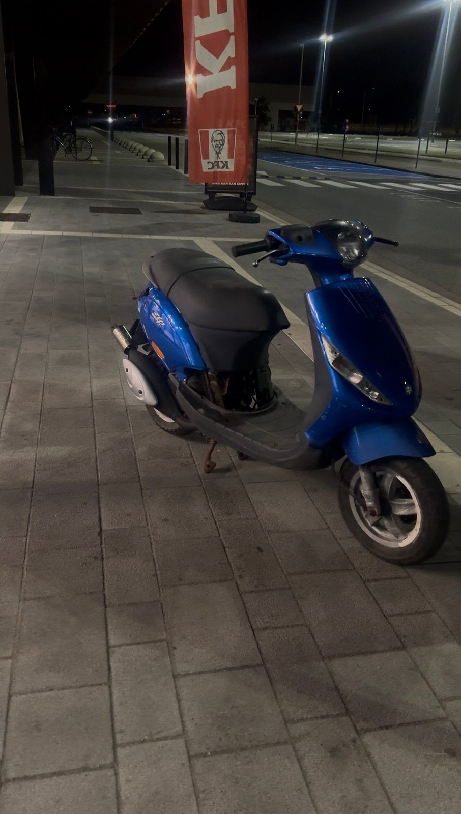 Zip 50cc 2t, Ophalen, Zo goed als nieuw