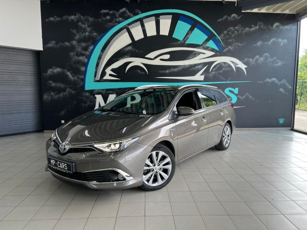 Toyota Auris 1.8 Hybride / Lounge, Autos, Toyota, Achat, Euro 6, Entreprise, Garantie prolongée