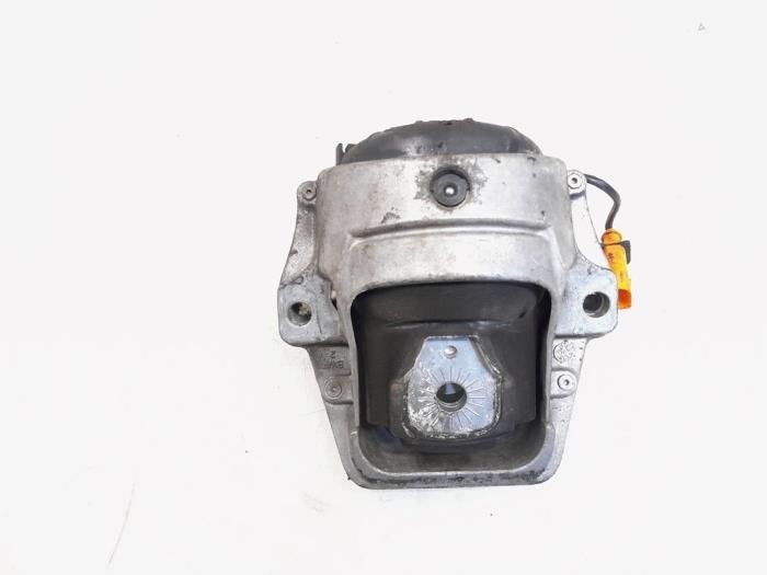 Support moteur d'un Audi Q5, Autos : Pièces & Accessoires, -, 3 mois de garantie, Audi, Utilisé