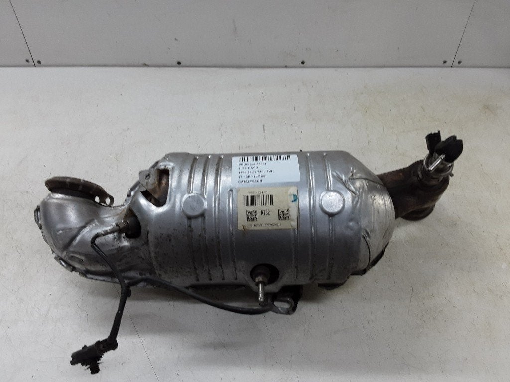 CATALYSEUR Peugeot 208 I (CA / CC / CK / CL) (9623467180), Mevr. I. Hauben, Utilisé, Rue de l'Espoir 34 34
4030  GRIVEGNÉE, BE