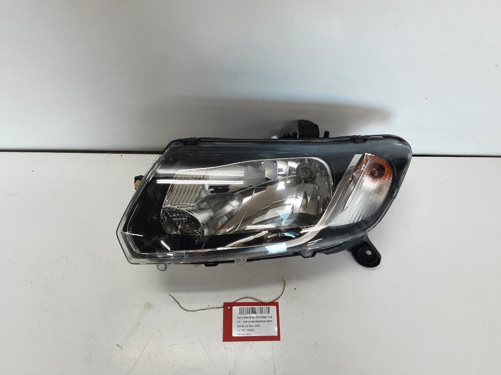PHARE / OPTIQUE AVANT GAUCHE Dacia Sandero II (260609872R), Autos : Pièces & Accessoires, Dacia, Mevr. I. Hauben, Utilisé, Rue de l'Espoir 34 34
4030  GRIVEGNÉE, BE
