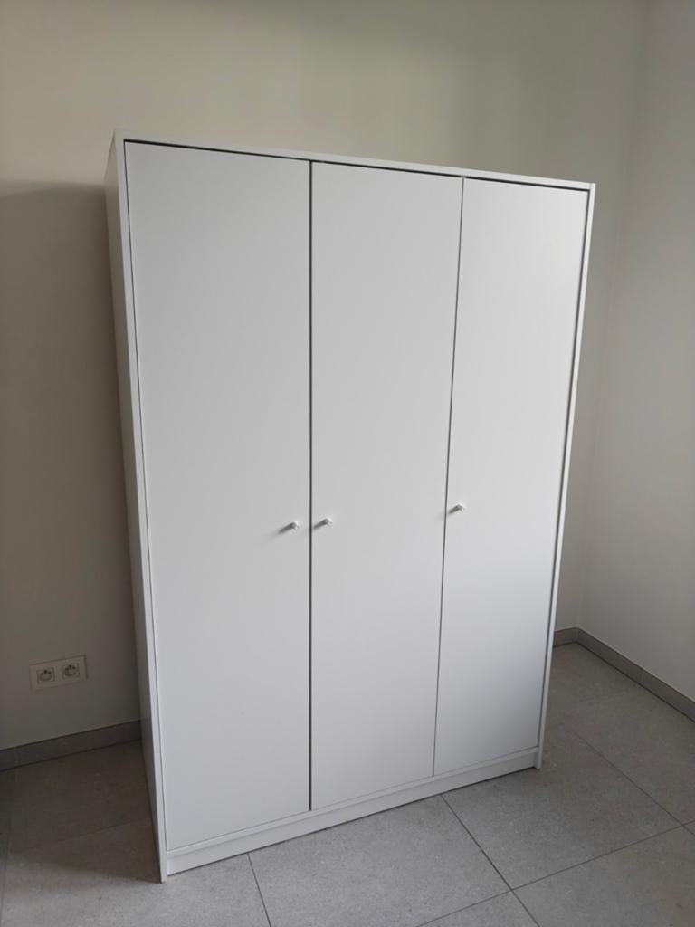 Kleerkast (wit), Ophalen, Met deur(en), Wit, 150 tot 200 cm