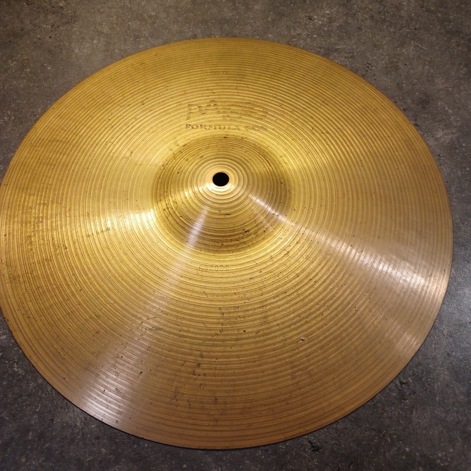 Paiste formula 602 vintage 14 " hihat bottom voor drumstel, Muziek en Instrumenten, Instrumenten | Toebehoren, Ophalen of Verzenden