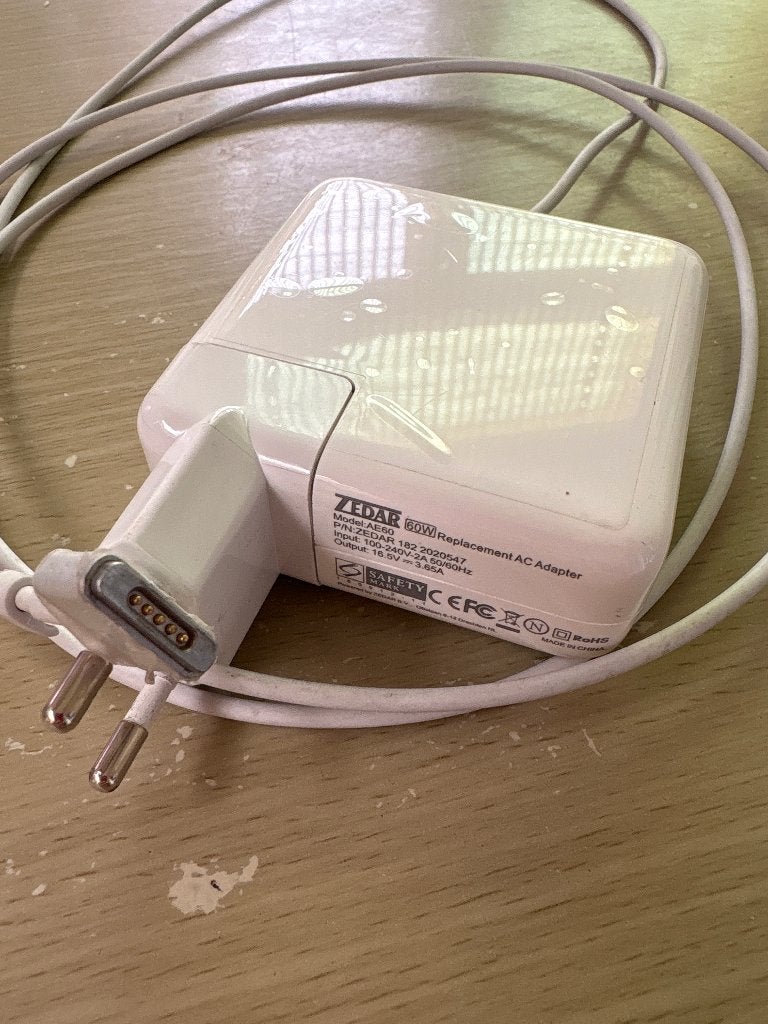 zedar replacement ac adapter voor mac, Ophalen of Verzenden, Zo goed als nieuw, Apple