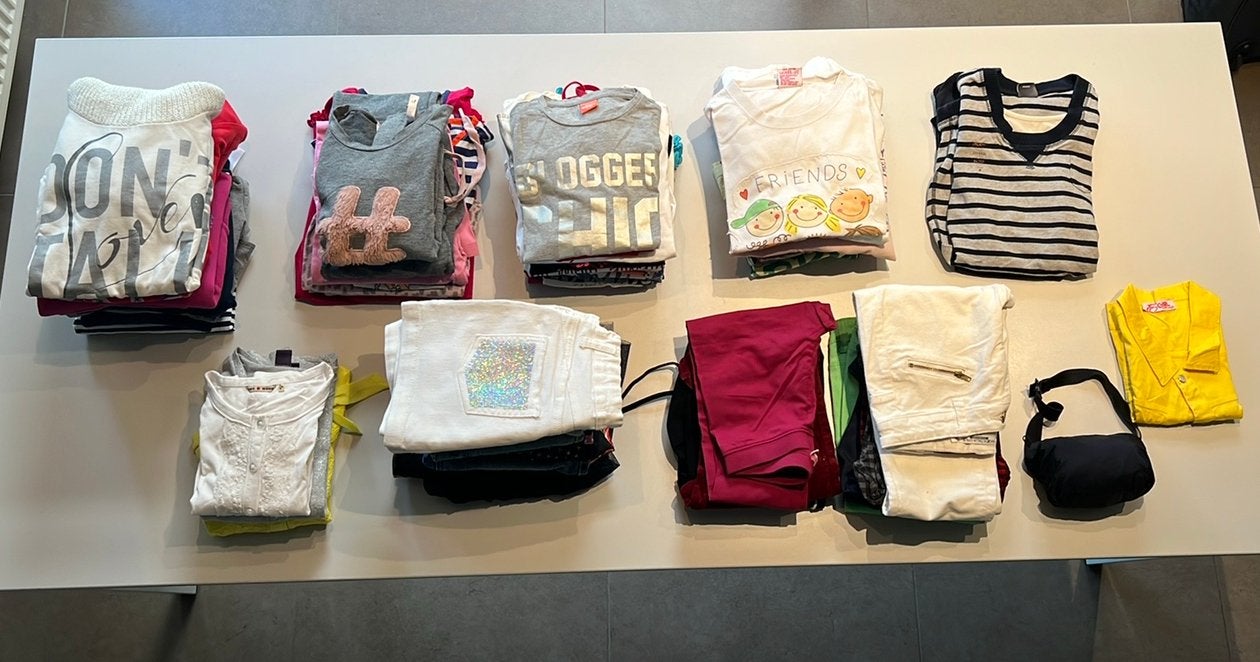 Lot/pakket kleding meisjes 122 in zéér goede staat!, Kinderen en Baby's, Ophalen, Zo goed als nieuw
