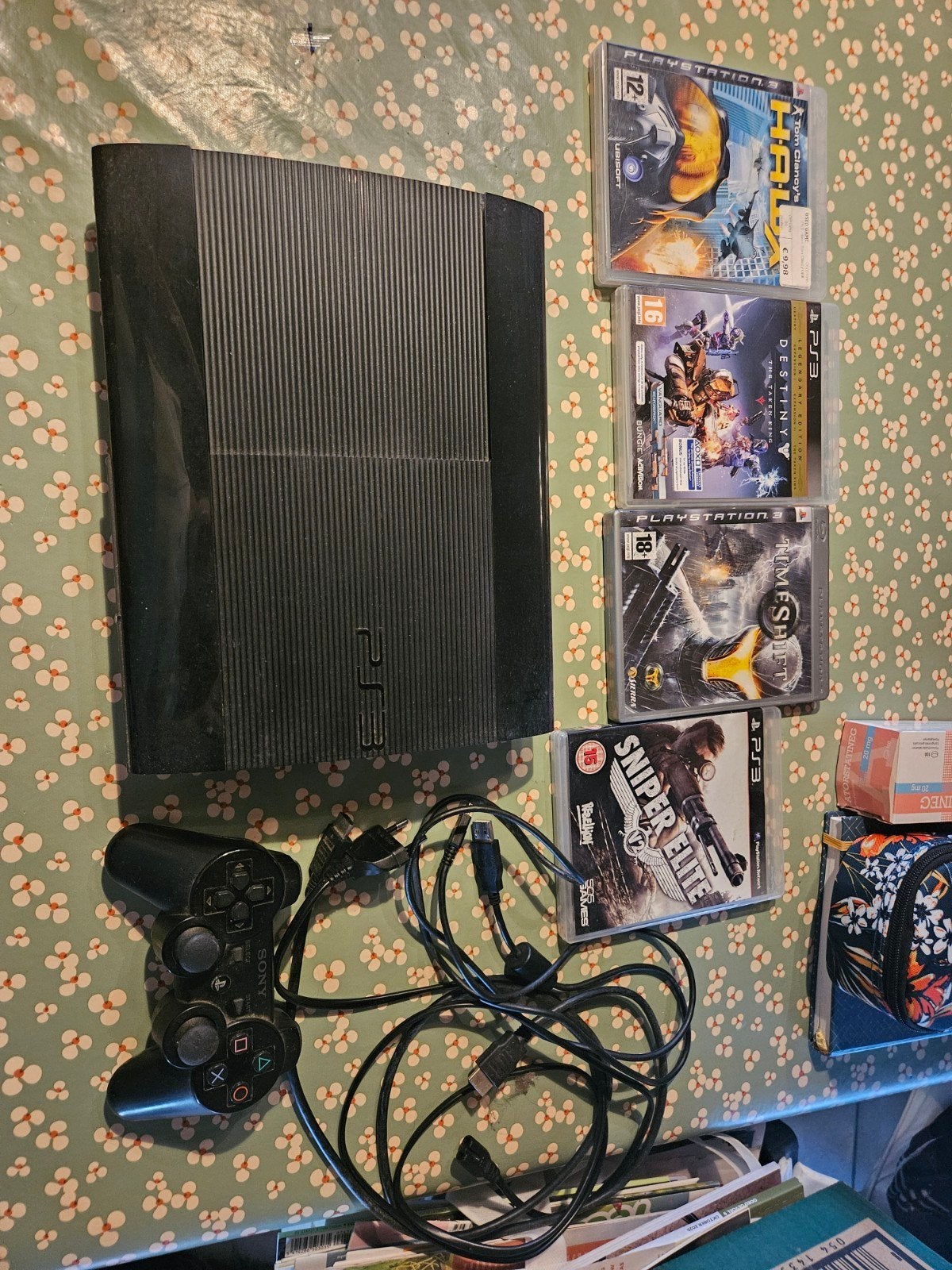 Ps3 +1 controller en 4 games, perfect werkend, Games en Spelcomputers, Spelcomputers | Sony PlayStation 3, Ophalen, 500 GB, Met 1 controller