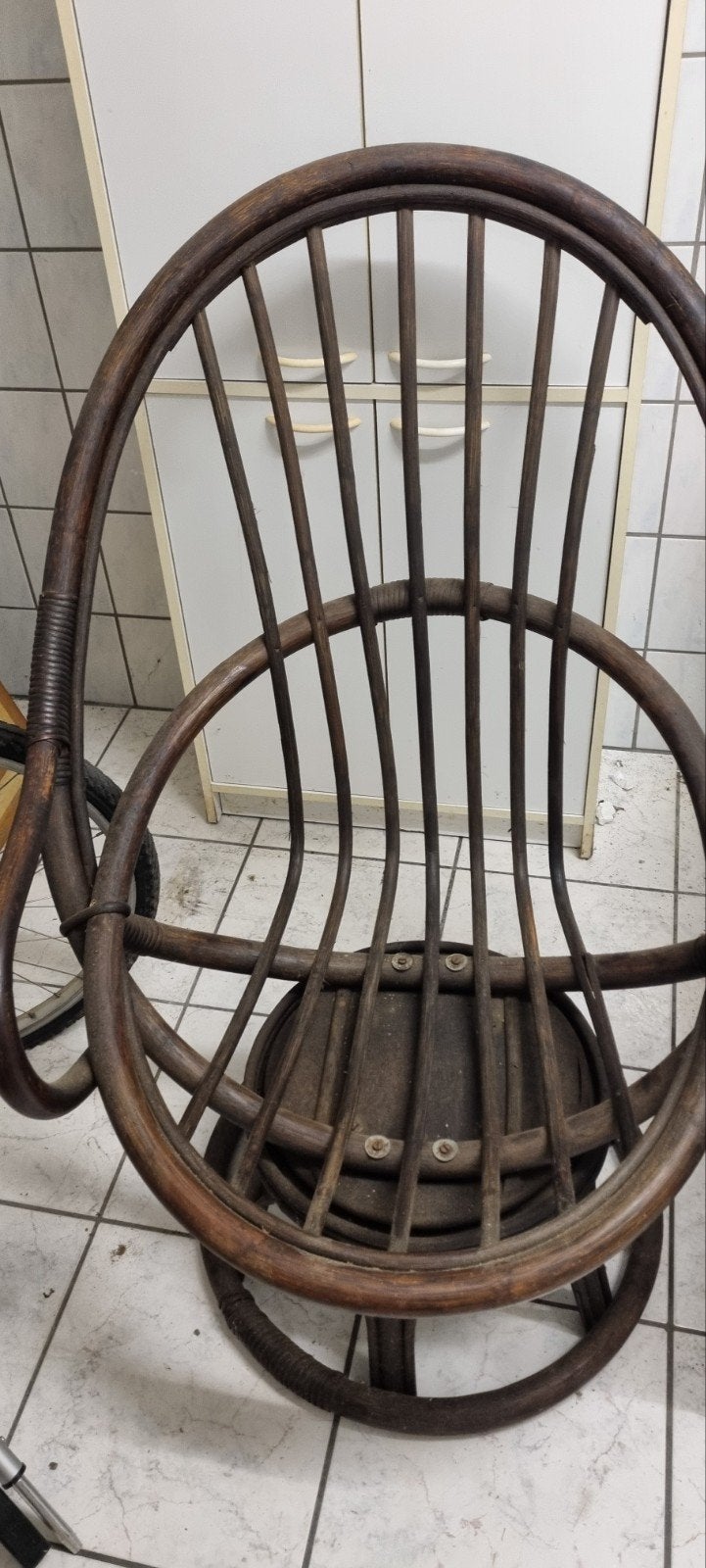 2 retro rieten stoelen., Ophalen, Gebruikt, Hout