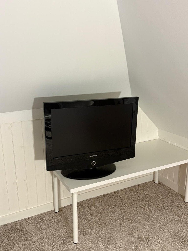Samsung TV 80cm met afstandsbediening, Audio, Tv en Foto, Televisies, Ophalen, Zo goed als nieuw, Samsung, 60 tot 80 cm