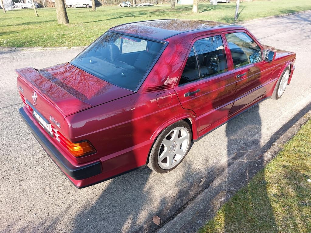 Mercedes 190 2.5-16V van 06/1993 met 108.400 kms, foto 8