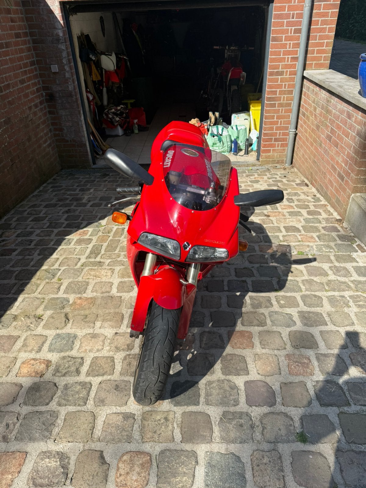 Ducati 916, 2 cilinders, Motorrijbewijs A, Meer dan 35 kW, Handgeschakeld
