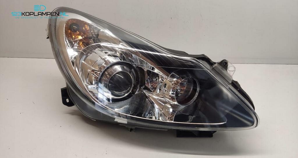 Opel Corsa D koplamp rechts, Gebruikt, -, -, Opel