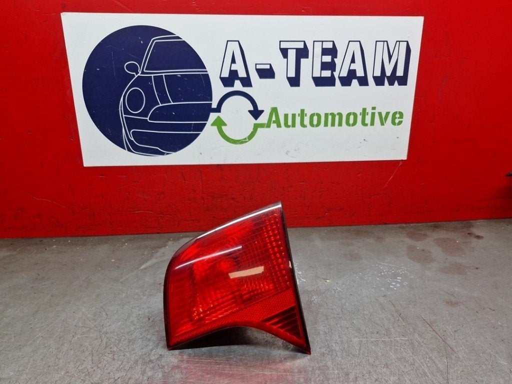 FEU ARRIÈRE DROIT Audi A4 (B7) (01-2004/06-2008), Audi, Utilisé, Rixbecker Straße 75
59552  Lippstadt, DE, Info@forvia.com
