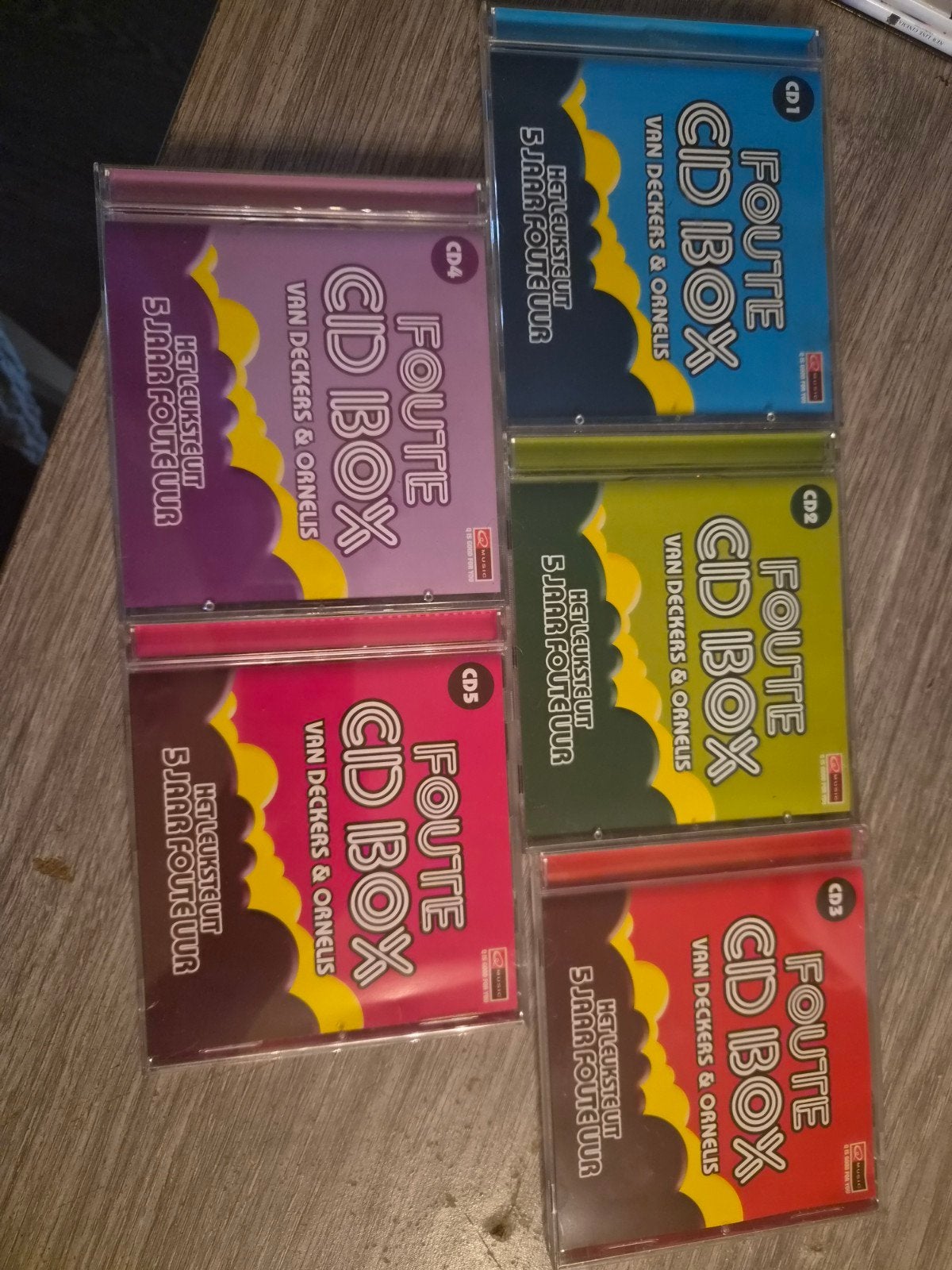 Foute cd box, Cd's en Dvd's, Ophalen of Verzenden