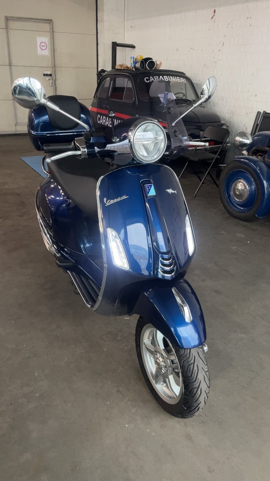 Vespa Primavera Facelift A-klasss, Fietsen en Brommers, Ophalen, Klasse A (25 km/u), Zo goed als nieuw