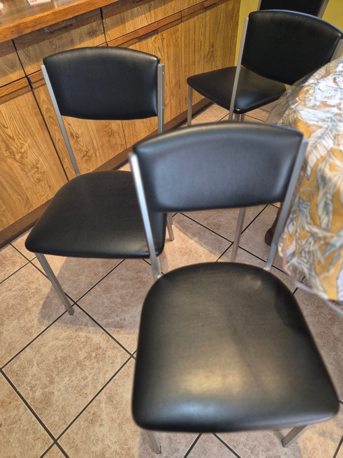 Chaises de cuisine, Comme neuf, Enlèvement, Classique, Cuir