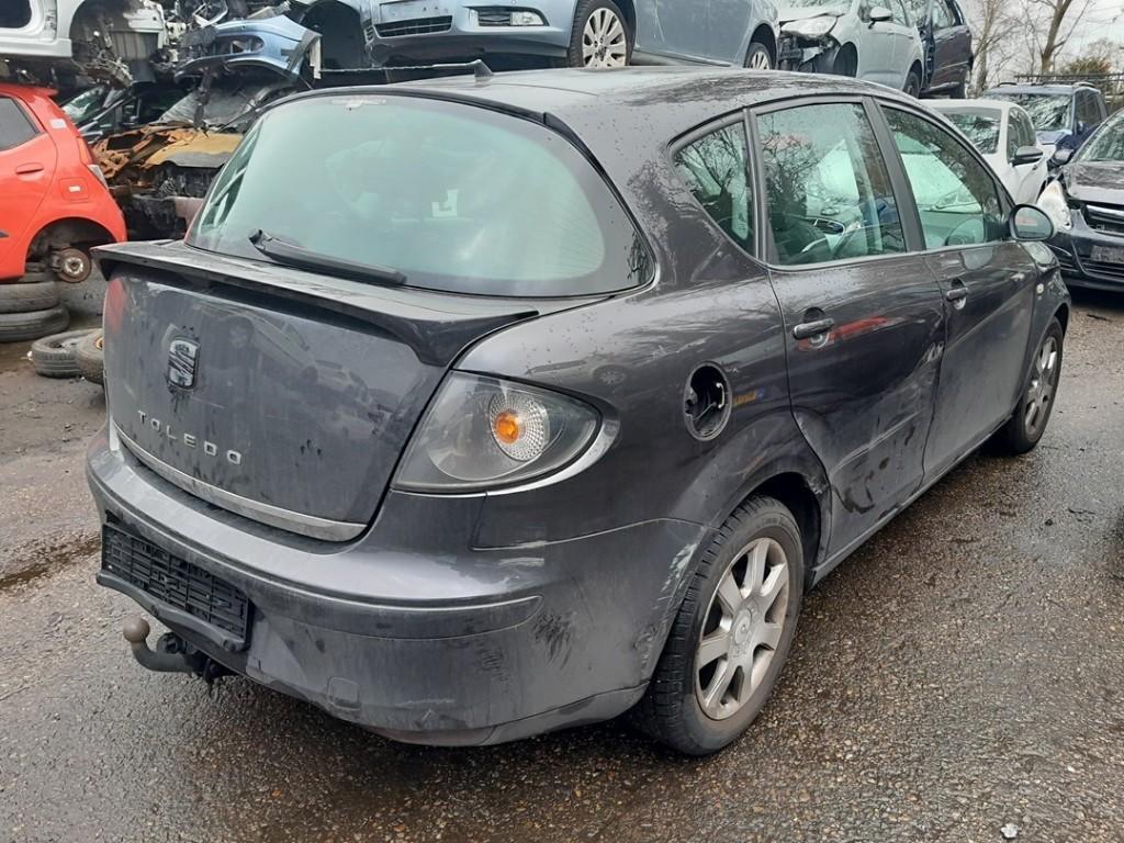 FEU ARRIÈRE DROIT Seat Toledo (5P2) (01-2004/12-2010), Utilisé, Seat