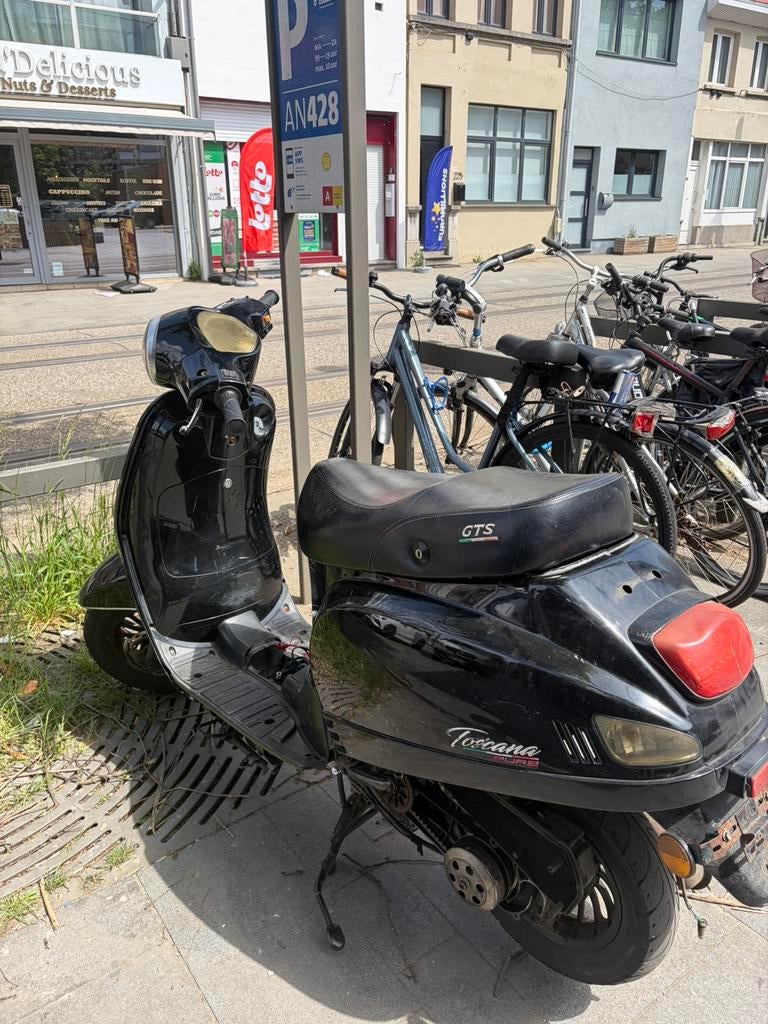 Gts toscana, Enlèvement ou Envoi, Comme neuf