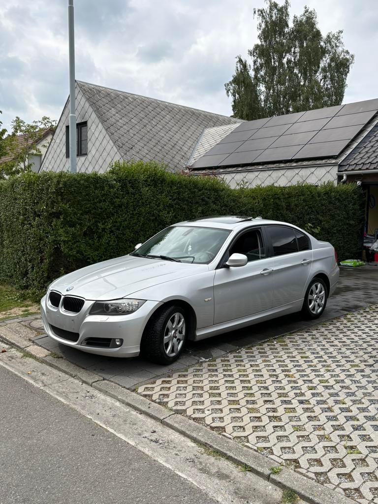 Bmw 320i Automaat Facelift, Auto's, BMW, Particulier, 3 Reeks, Bluetooth, Benzine, Euro 5, Berline, 5 deurs, Automaat, Zilver of Grijs