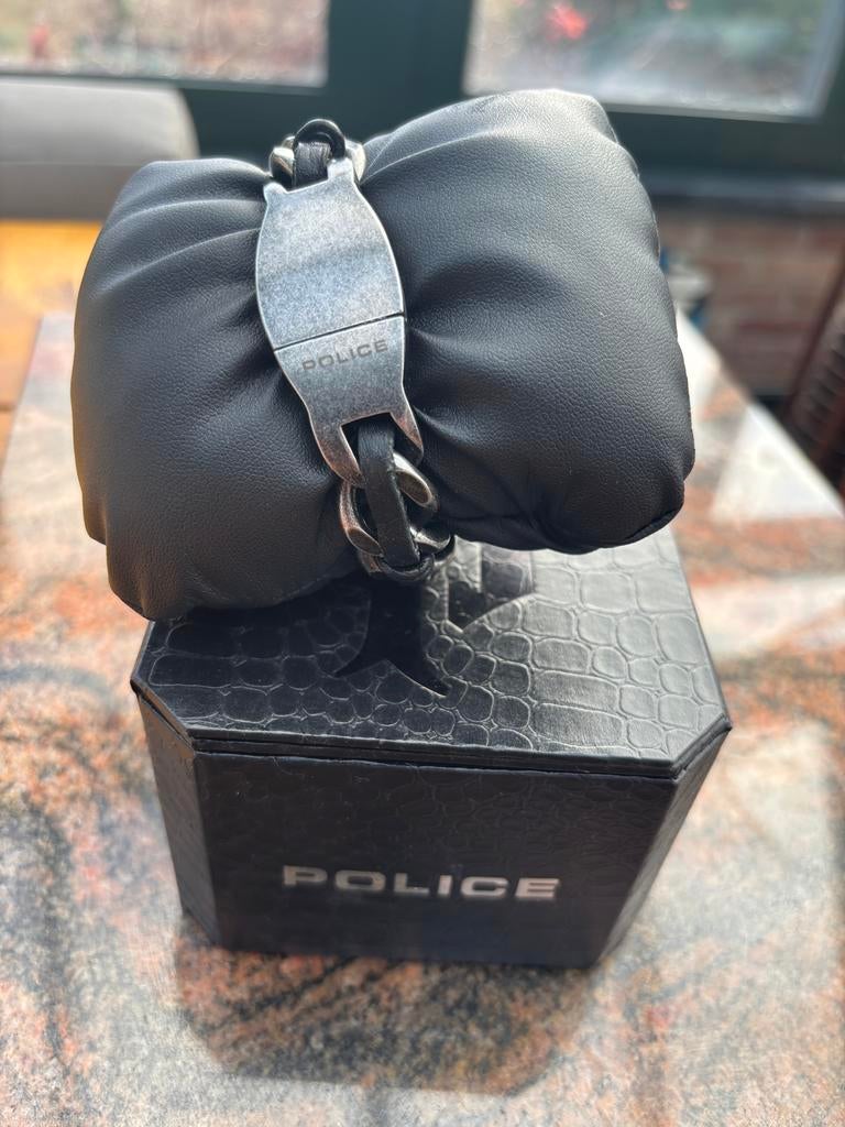 Bracelet homme acier POLICE, Bijoux, Sacs & Beauté, Bracelets, Enlèvement ou Envoi, Comme neuf, Cuir