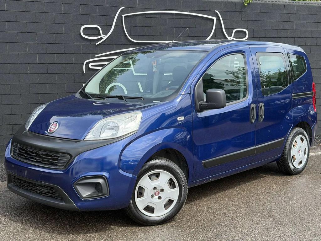 Fiat Qubo 1.4i+AIRCO+DEGATS CARROSSERIE VOIR PHOTOS+EURO 6B, Autos, Fiat, Entreprise, Achat, Qubo, ABS, Airbags, Air conditionné