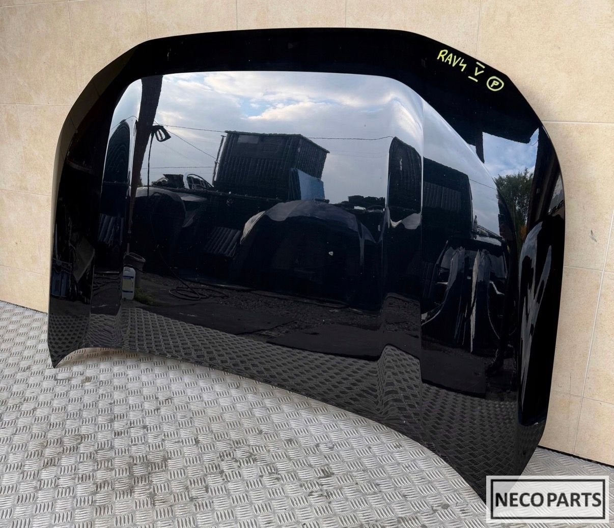 TOYOTA RAV4 V MOTORKAP ORIGINEEL COMPLEET ALLES LEVERBAAR!, Arrière, -, Haillon arrière, Toyota