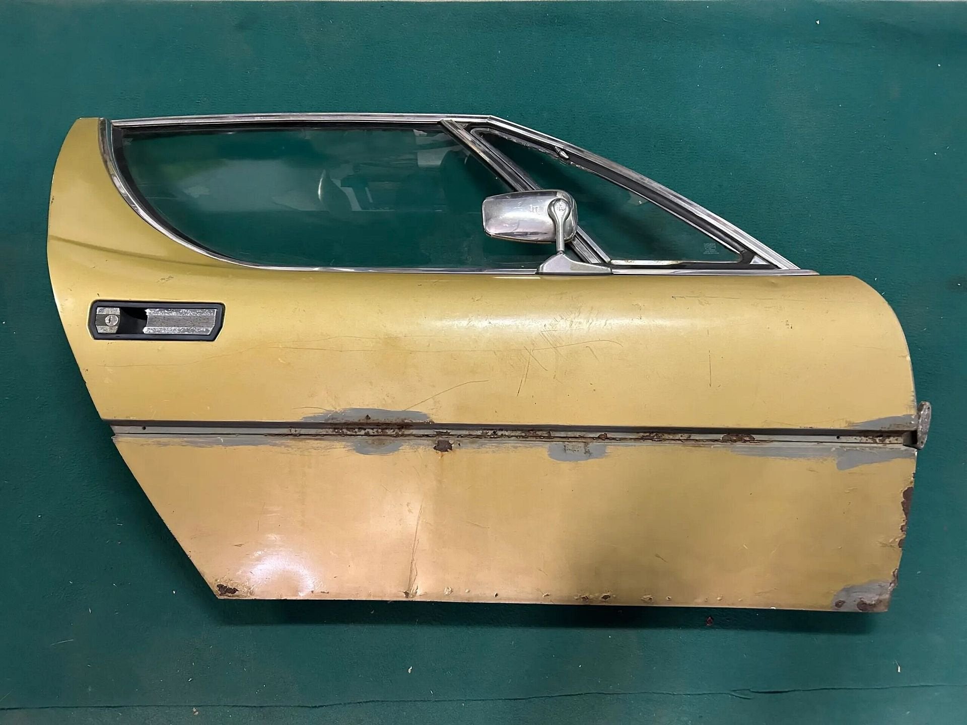 Alfa Romeo Montreal portier, -, Utilisé, Alfa Romeo, Porte