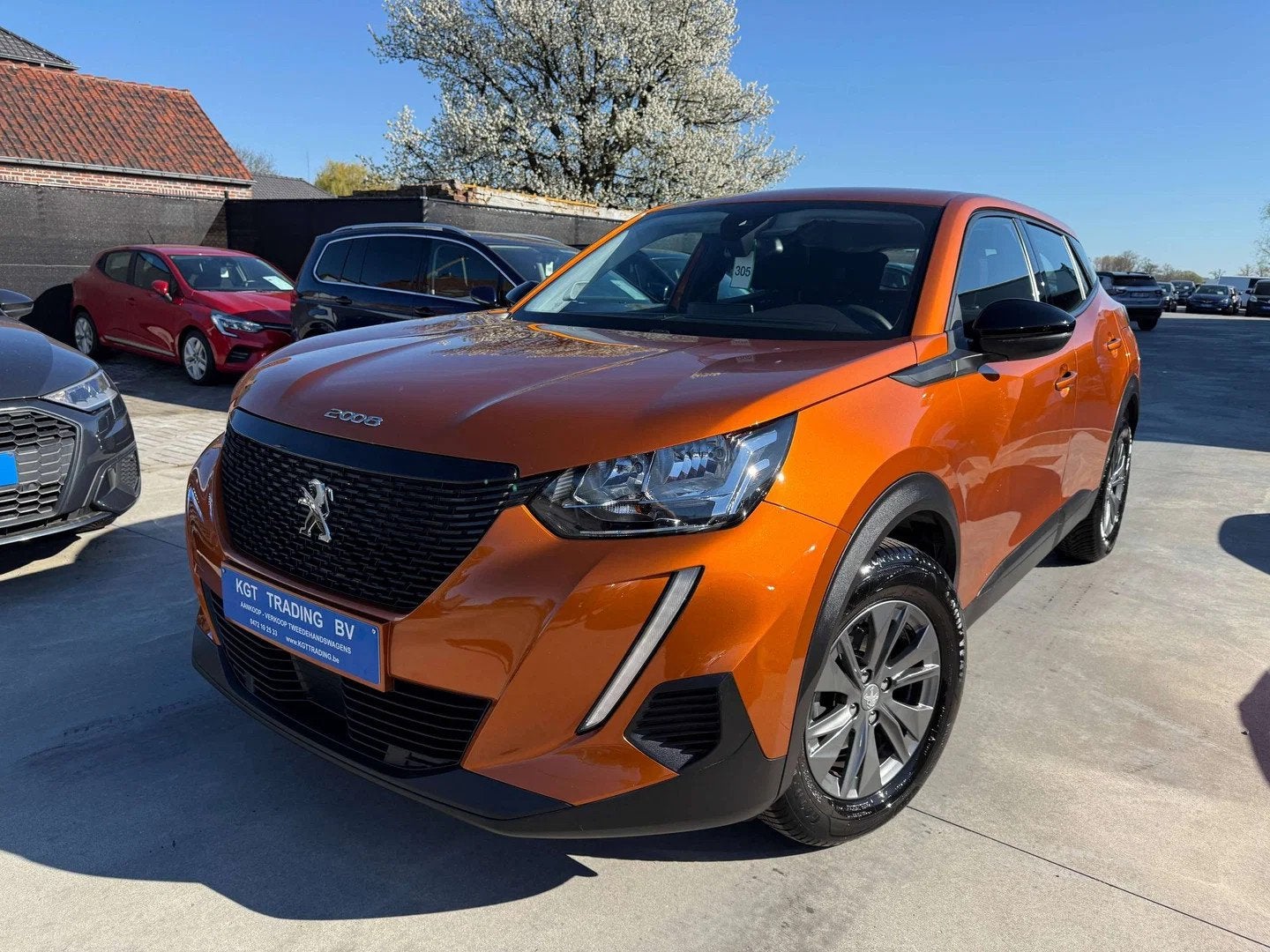 Peugeot 2008 1.2i 101PK NAVIGATIE CARPLAY PDC BLUETOOTH LED, Auto's, Peugeot, 1263 kg, Stof, Bedrijf, 5 deurs