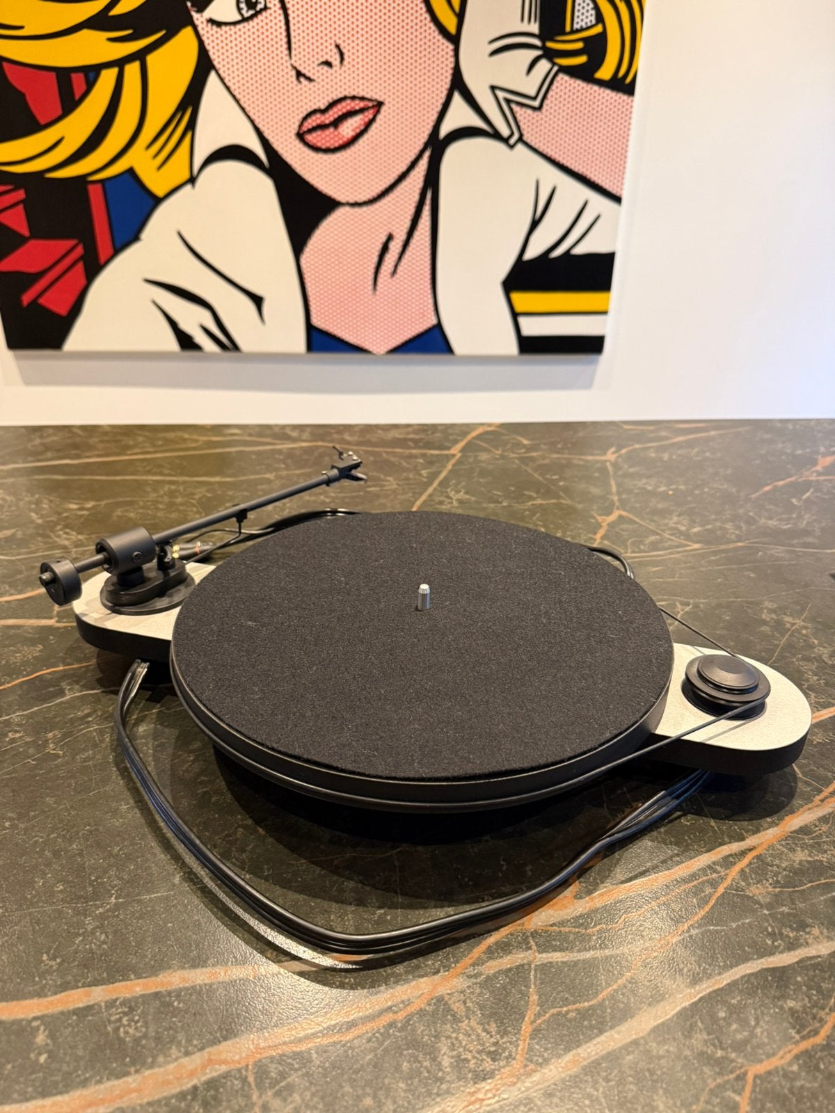 PRO-JECT ELEMENTAL gris foncés, TV, Hi-fi & Vidéo, Tourne-disques, Enlèvement, Comme neuf