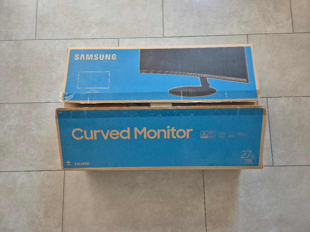 Samsung Curved Monitorscherm T55 27inch, Ophalen, Zo goed als nieuw