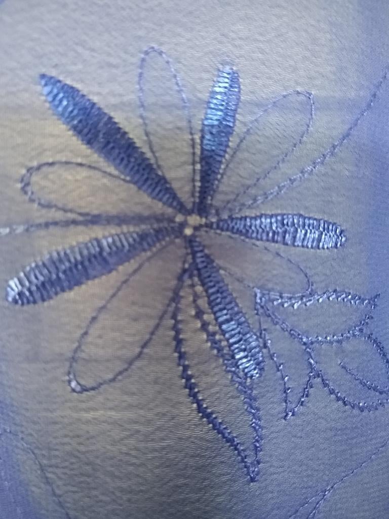 Nachtblauwe pareo met bloemmotief om over bikini te dragen, Kleding | Dames, Badmode en Zwemkleding, Ophalen, Zo goed als nieuw