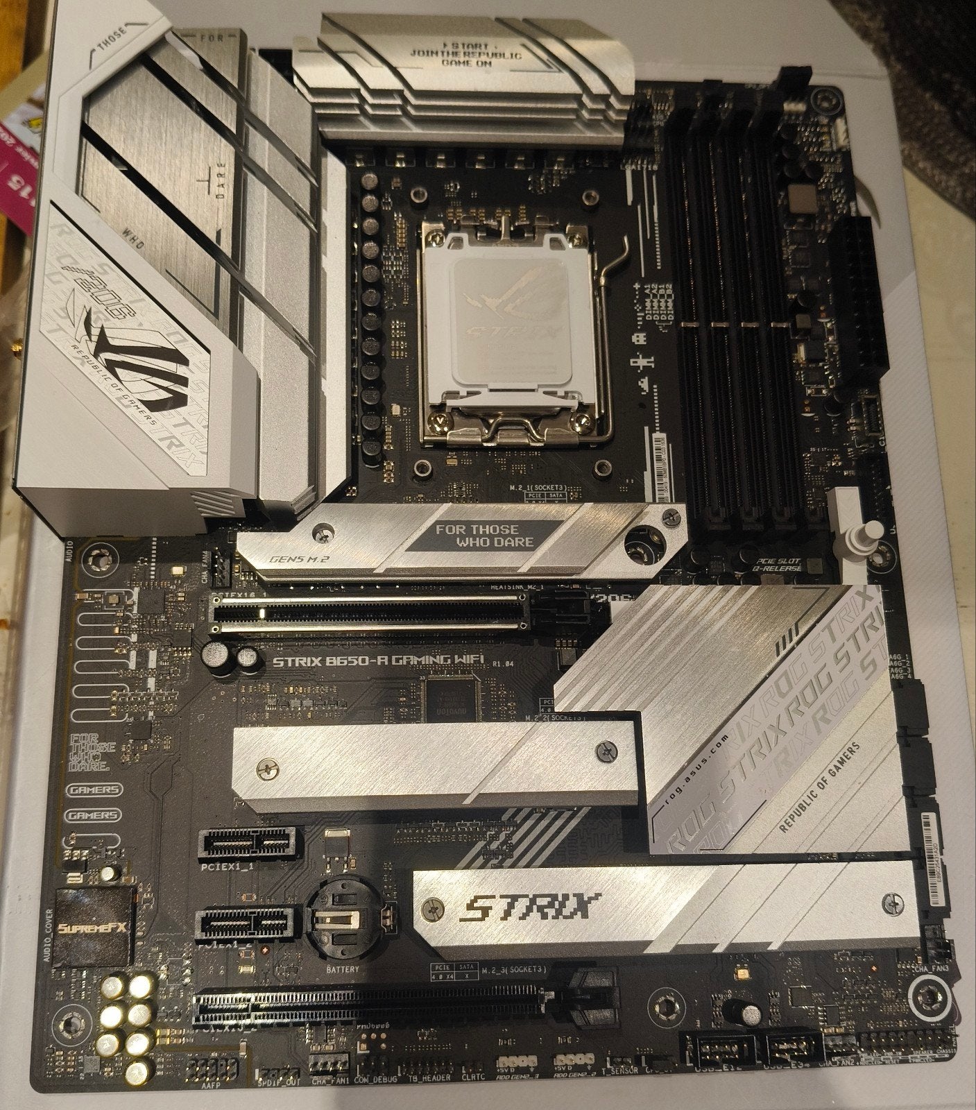 ASUS ROG Strix B650-A Gaming WiFi – AM5 / DDR5 / Wi‑Fi 6E, Informatique & Logiciels, Enlèvement ou Envoi, Comme neuf, ATX, DDR5