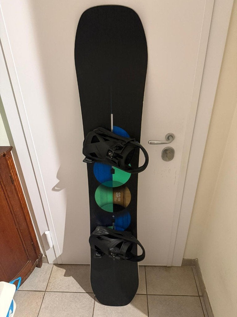 Kit de snowboard Burton (sac inclus), Sports & Fitness, Enlèvement, Comme neuf, Planche