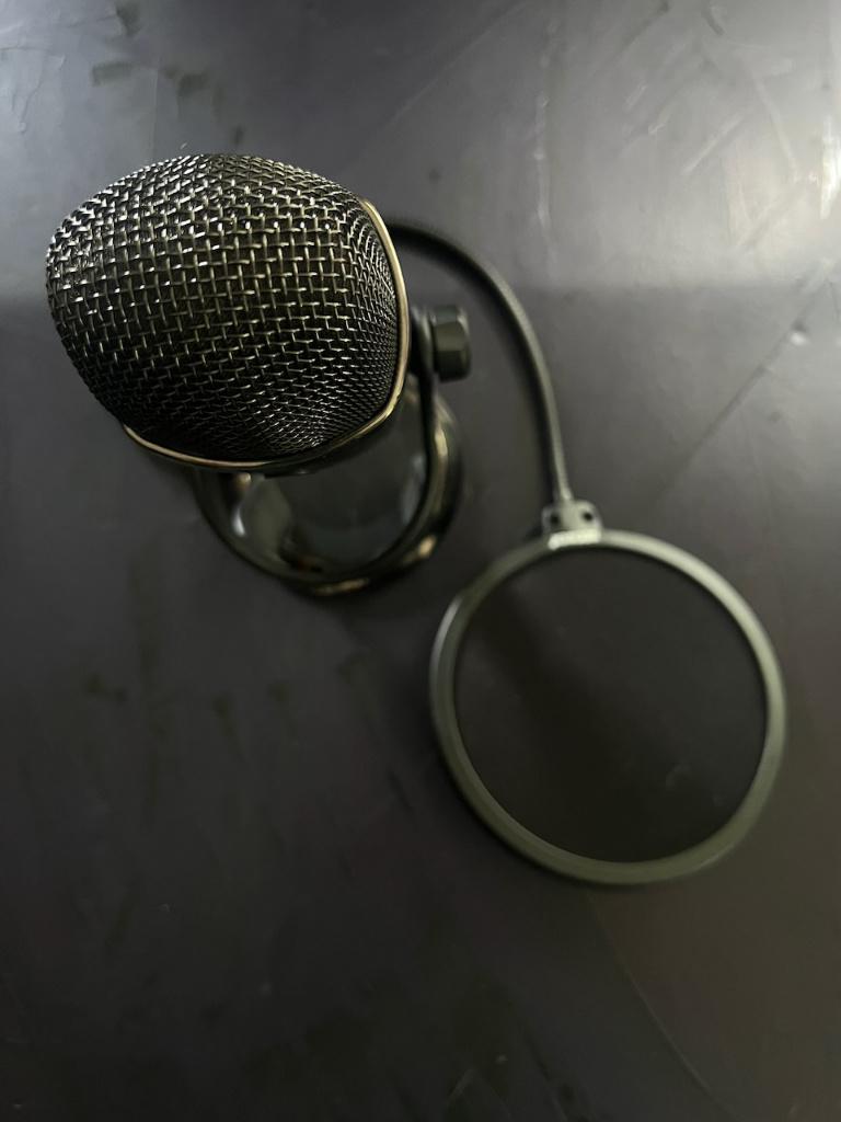 Blue Microphones Yeti X, Micro USB à Condensateur Pro, Musique & Instruments, Enlèvement, Comme neuf, Micro studio, Sans fil