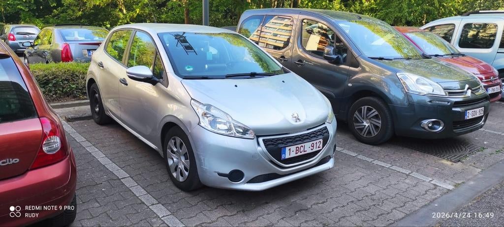 Peugeot 308, benzine 2012, Auto's, Peugeot, Voorwielaandrijving, Euro 5, Zwart, Leder