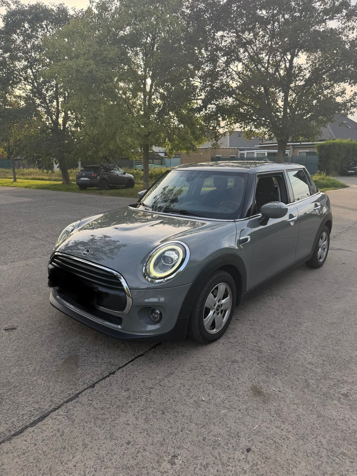 Mini One benzine Automaat 2019 Garantie!, Stof, 3 cilinders, Zilver of Grijs, Lease