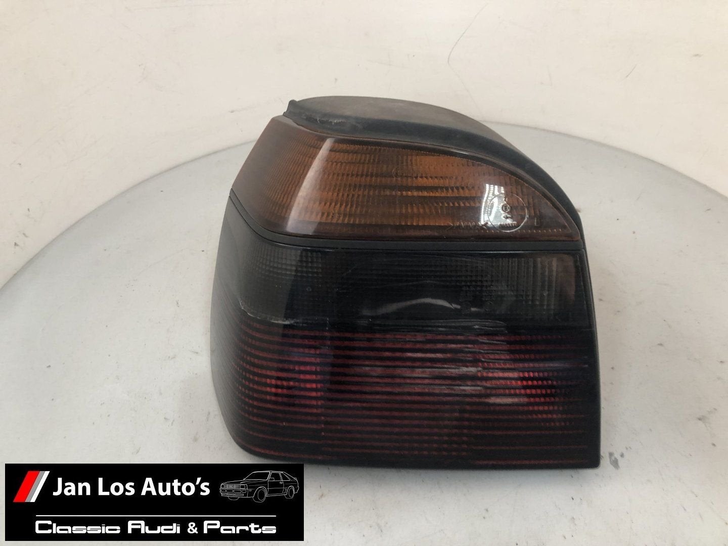 VW Golf Cabrio Achterlicht Links Hella 1E0945111, Gebruikt, -, Volkswagen, -