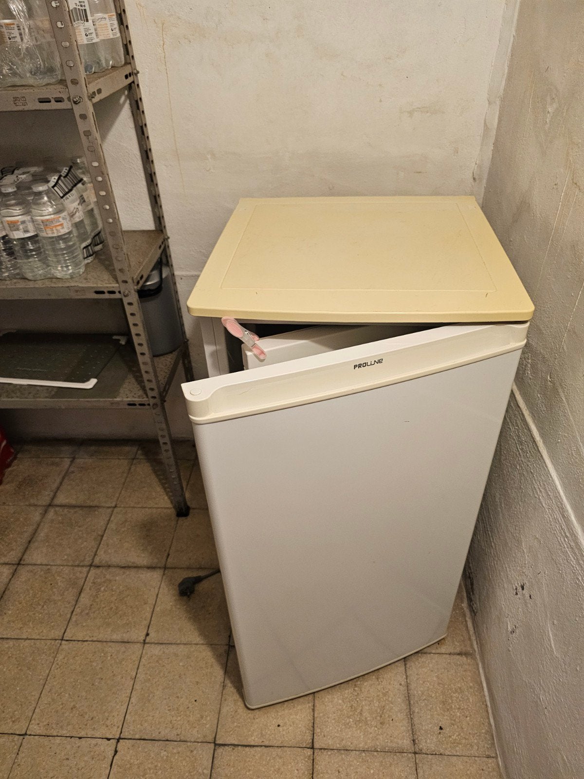 frigo tafelmodel, Enlèvement