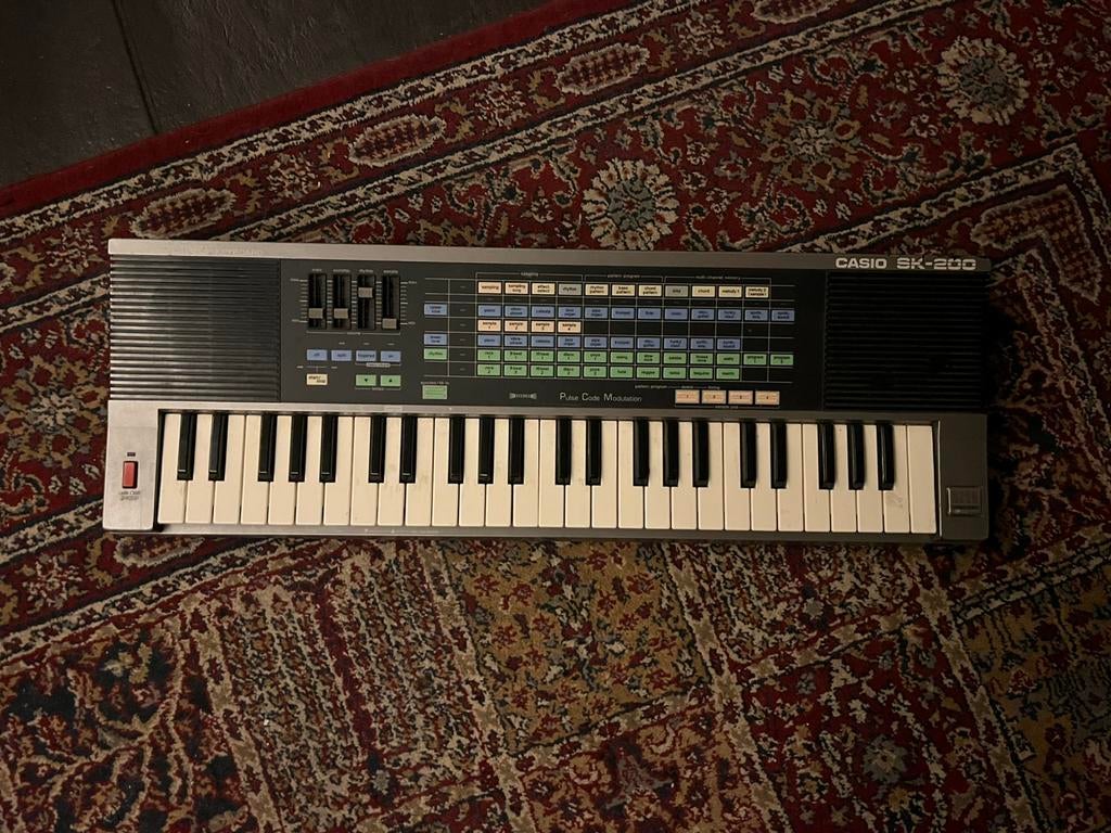 Casio SK-200, Muziek en Instrumenten, Keyboards, Ophalen of Verzenden, Zo goed als nieuw, Casio