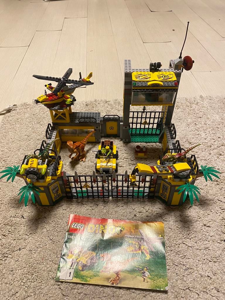 Lego Dino - dino defense HQ, Jurassic World, Lego, Ensemble complet, Enlèvement