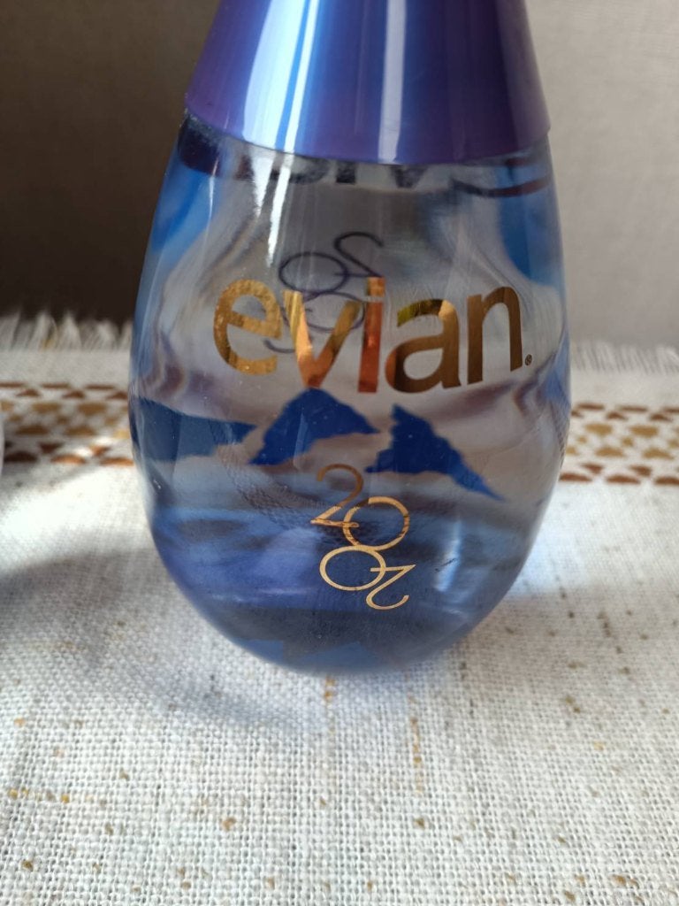Bouteille d'Evian pour collection, Enlèvement, Neuf, Autres types
