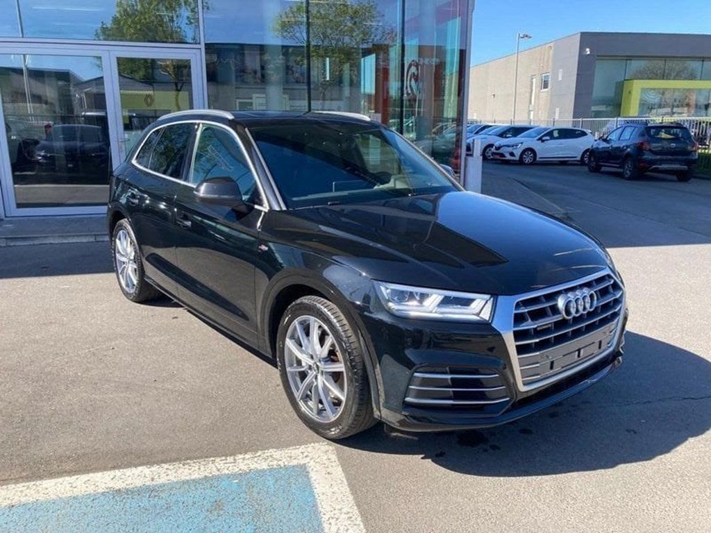 Audi Q5 New Audi Q5  Quatro SportStronic 50 TFSI e, Achat, Entreprise, Q5, Noir