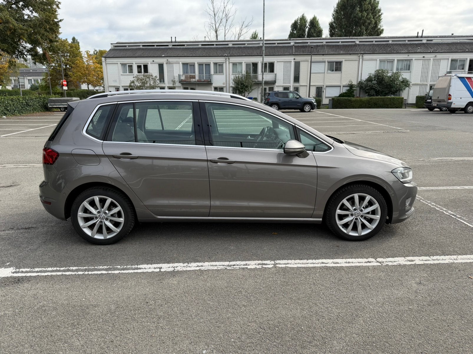 Volkswagen golf sportsvan 1.4 benzine Automaat in topstaat, Auto's, Automaat, Euro 6, Golf Sportsvan, Particulier