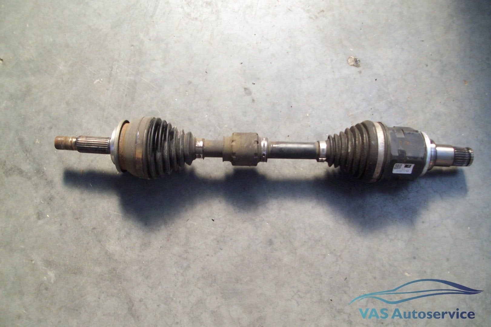 Aandrijfas links Toyota Prius 1.8, -, Toyota, Utilisé, -