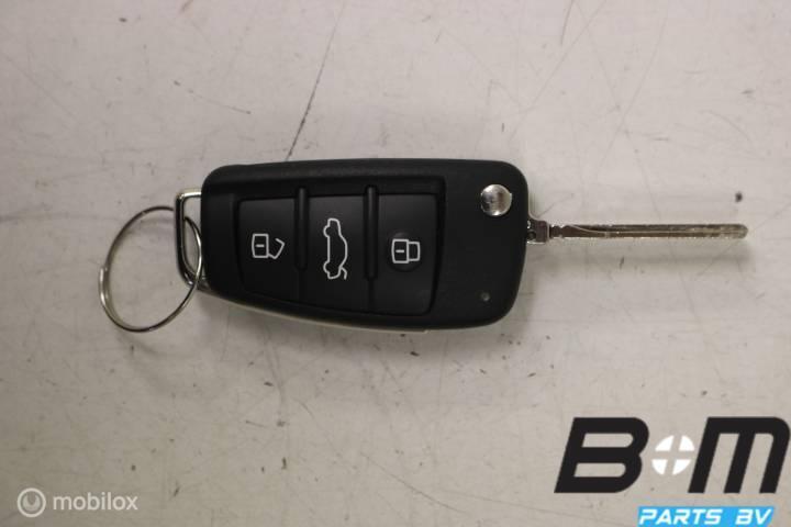 Sleutel Audi A3 8V 8V0837220D, Utilisé