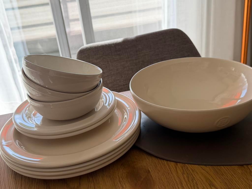 Emile Henry (action), Ophalen